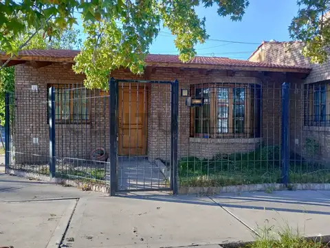 Las Bovedas Manzana A Casa 13 100, Piso Manzana A