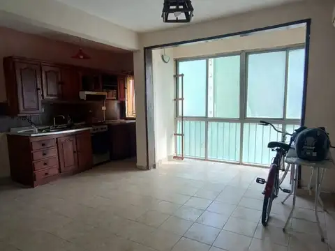 Departamento 4 ambientes con 1 baño