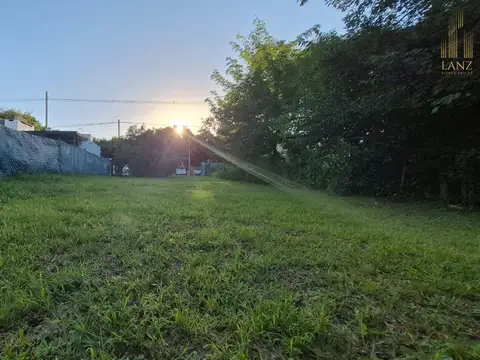 Terreno en Venta 40  mts Fondo
