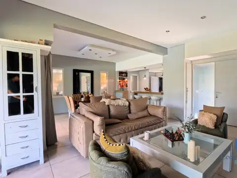 Casa en Venta en San Carlos Country Club, USD 365.000