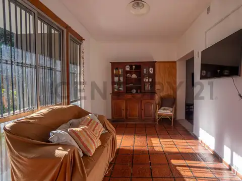 Casa en Venta en Los Hornos, USD 100.000