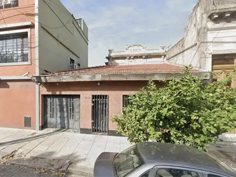 Venta lote de 8,63*26,40 acepta metros