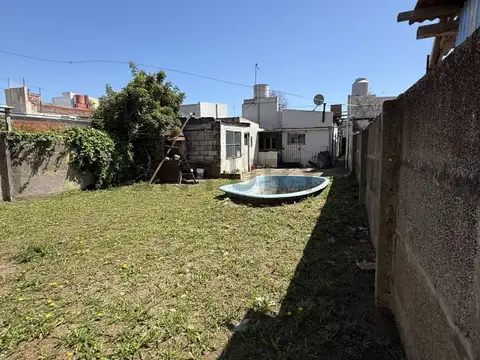 LOCAL COMERCIAL CON VIVIENDA  EN VENTA EN LOS HORNOS