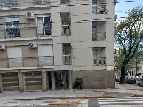 Cochera en Venta Cubierta