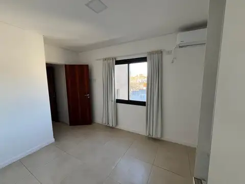 Departamento EN ALQUILER, 1 dormitorio, balcon al frente, terraza c/parrillero, ECHESORTU