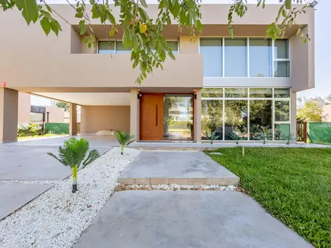 Casa en Venta en Aguadas, USD 770.000