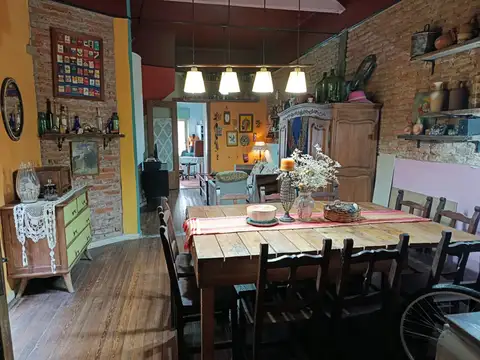 Depto Tipo Casa en Venta de 4 dormitorios