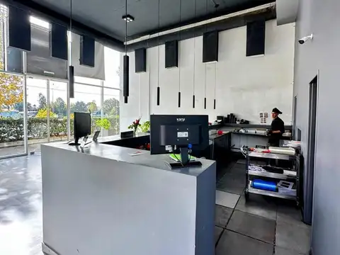 Local en Venta en La Lonja, USD 535.000