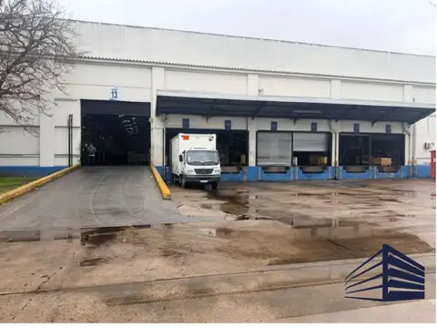 ALQUILER DEPOSITO DE 5.700m2 PARQUE INDUSTRIAL HURLINGHAM