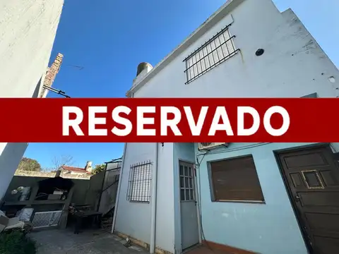 PH 4 AMBIENTES CON PATIO Y TERRAZA