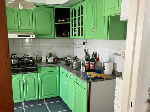 Departamento 4 ambientes con 2 baños