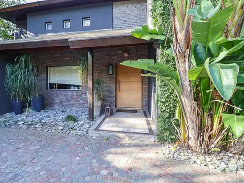Casa en Venta de 5 dormitorios