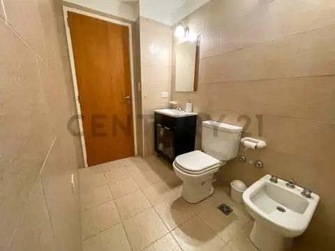 Departamento en Alquiler con 1 cochera