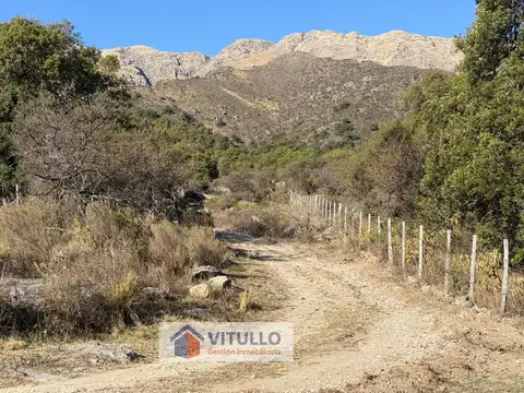 8 HECTÁREAS EN VENTA - CON ACEQUIA y VISTA A LAS SIERRAS