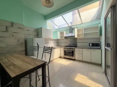 PH EN VENTA BECCAR PB 3 AMB CON PATIO Y PARRILLA