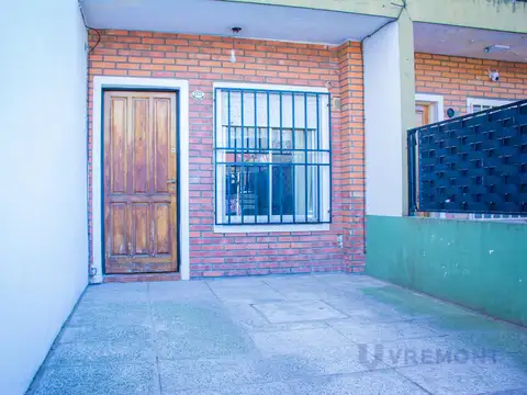 PH aquiler 3 ambientes con patio en Ramos Mejia