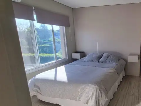 Casa en Alquiler al Este