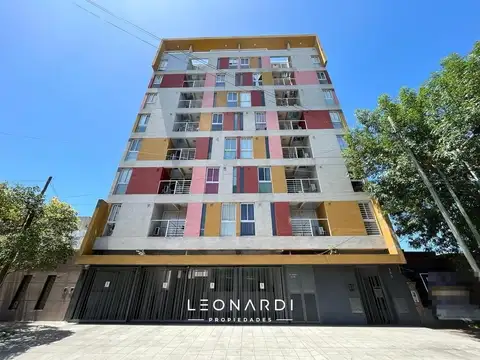 Departamento céntrico con cochera