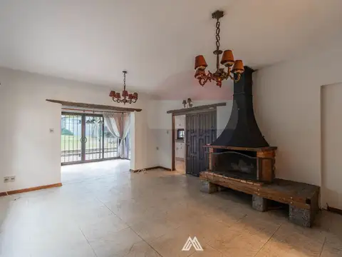 Casa en Alquiler en Punta Gorda, USD 4.500