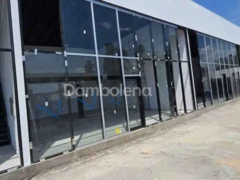 Local en Alquiler en Centro (Moreno), USD 1.419