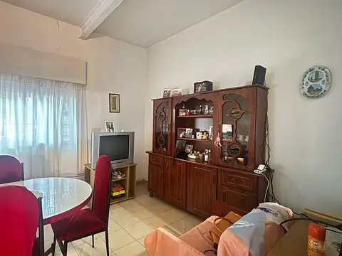 Depto Tipo Casa en Venta con 1 cocheras