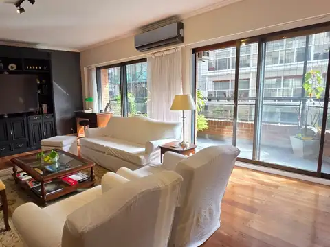 Departamento en Venta de 7 ambientes