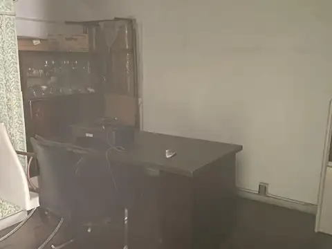 Depto Tipo Casa en Venta 50 años