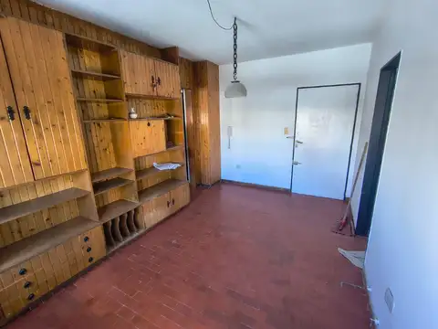 Rosales 200, Piso 7