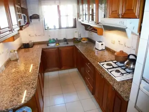 Departamento en Venta de 6 ambientes