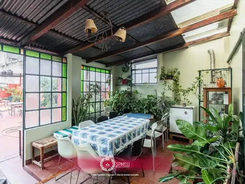 Depto Tipo Casa en Venta de 4 dormitorios