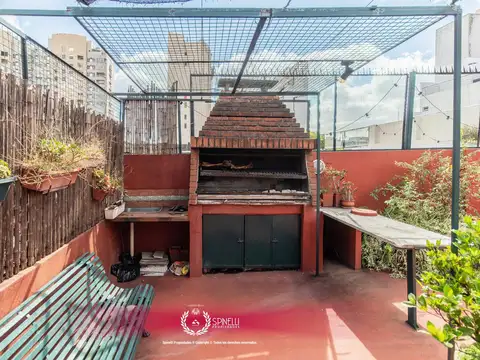 Depto Tipo Casa en Venta al Este