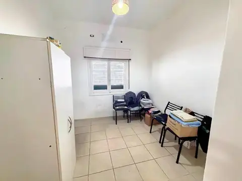 Hipólito Yrigoyen 1300