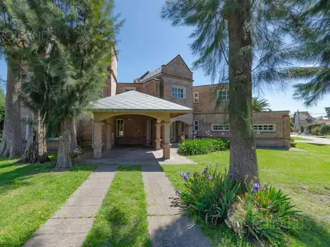 OPORTUNIDAD CASA 6 AMBIENTES CON 1000M2 DE LOTE EN COUNTRY CLUB LAS LAJAS