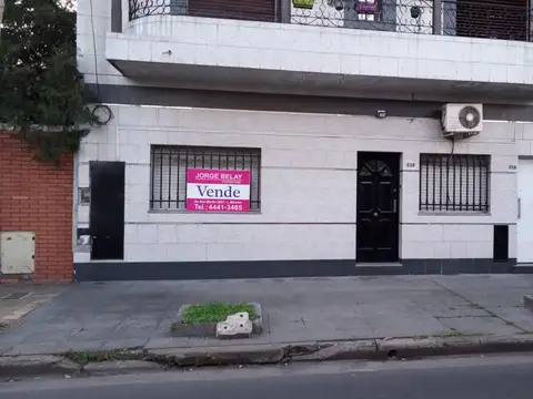 Tipo casa, Planta baja al frente