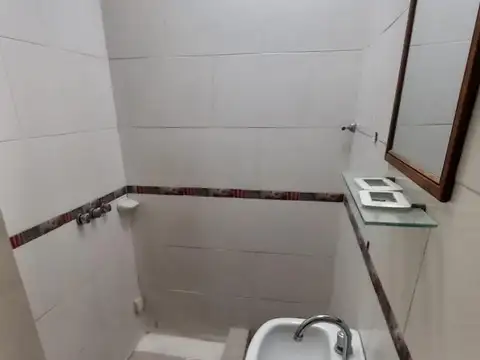 Depto Tipo Casa 3 ambientes con 2 baños