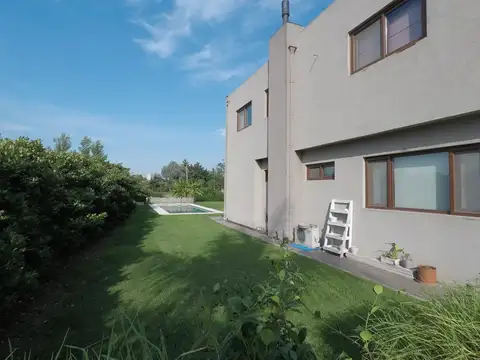 Casa en Alquiler en Countries y Barrios Cerrados en Pilar, USD 1.600