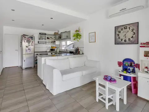 Casa en venta en Los Tacos, Pilar, 3 dormitorios jardin y pileta