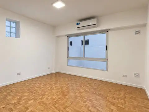 Cabello 3900, Piso 1