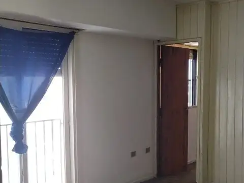 Departamento monoambiente dividido. muy luminoso Munro centro