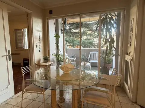 Departamento 5 ambientes con 2 baños