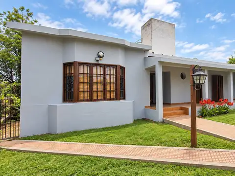 Boro 8165, X5018 Córdoba, Argentina