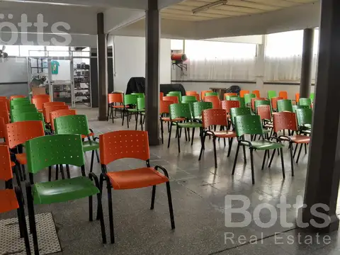 Venta de Galpón - Villa Celina