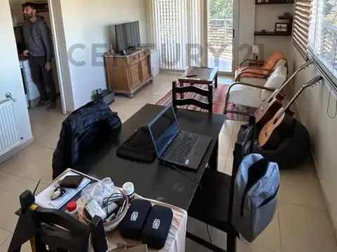 Venta de amplio departamento en Rafaela