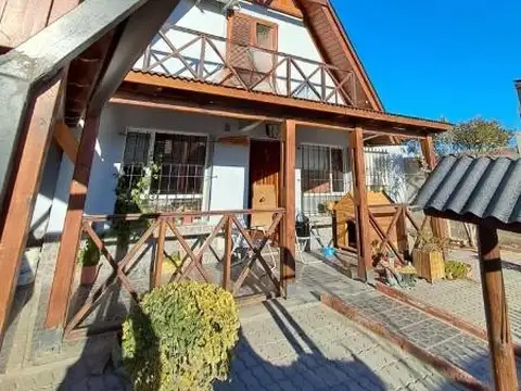 Departamento en venta - 3 Dormitorios 2 Baños - Trelew