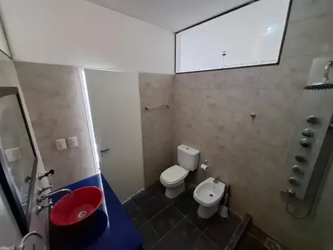 Depto Tipo Casa 2 ambientes con 1 baño