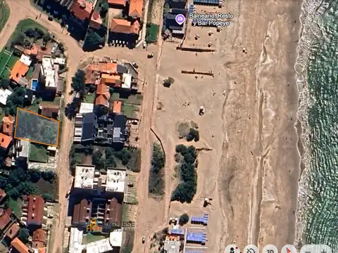 Avenida 1 entre Paseos 121 y 123