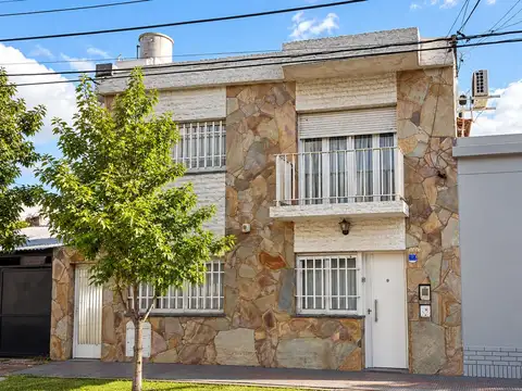 Casa en Rosario de dos plantas