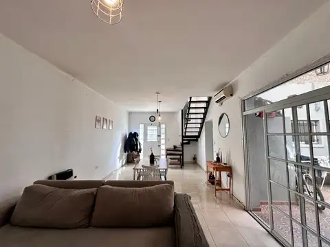 Depto Tipo Casa en Venta en Arroyito, USD 135.000