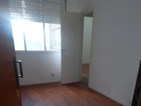 Departamento de 2 amb. C/ dependencia(tiene renta vigente)