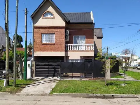 TRIPLEX - ITUZAINGO NORTE